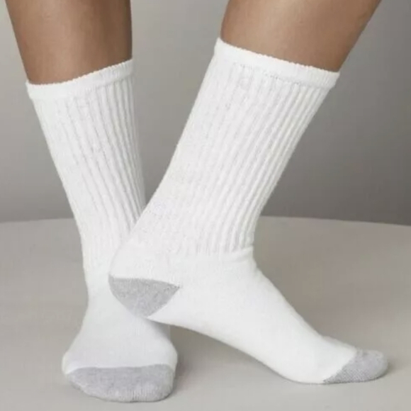 NEW! Fruit of the Loom Men's Core Crew Socks White 6 Pairs size 12-16 - Picture 2 of 2